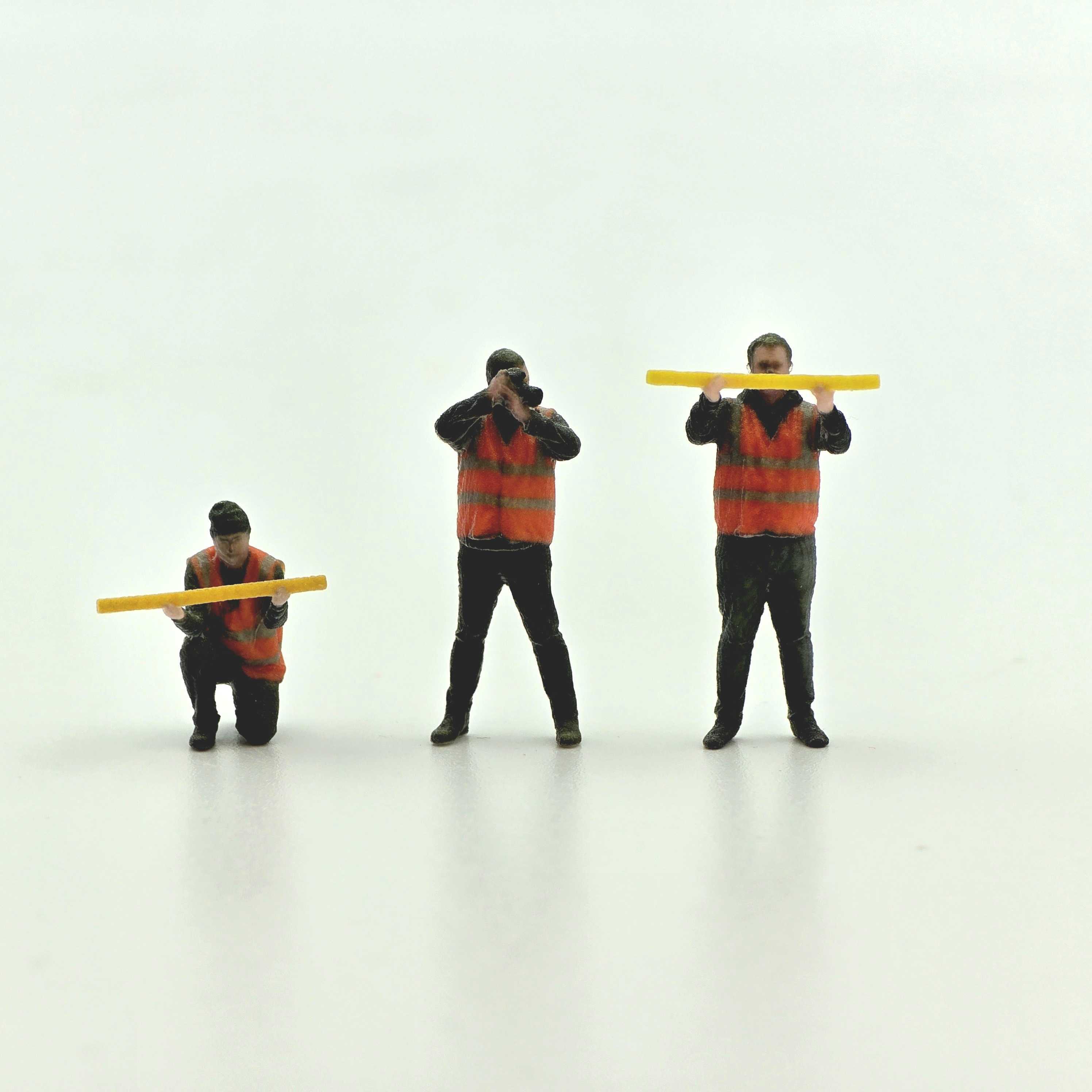 Accurascale Research Team - Three Figure Pack - OO (1/76th) Scale