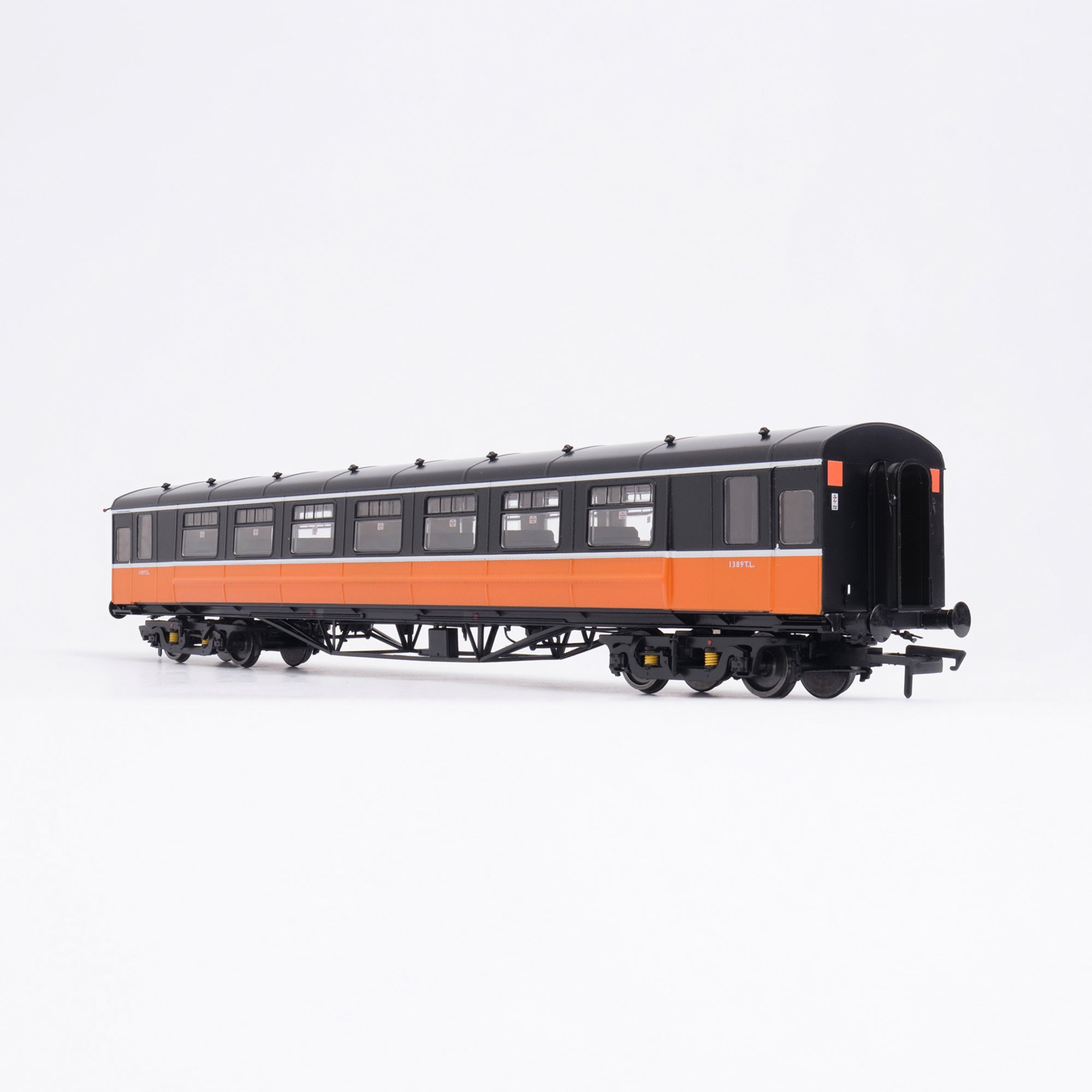 Park Royal D.176 Suburban No. 1389TL